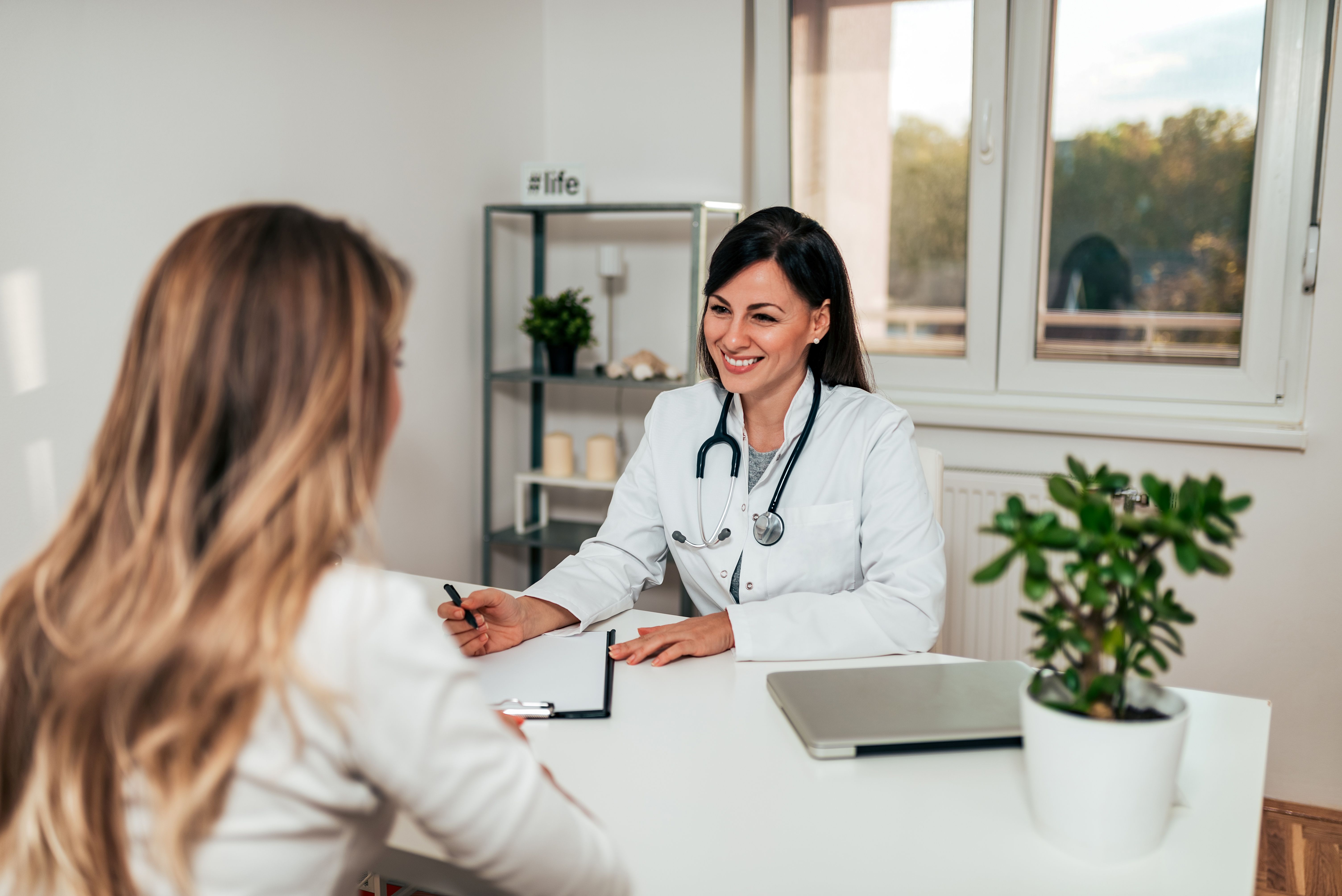 How Recruiters Can Find Physicians Before They Enter the Job Market